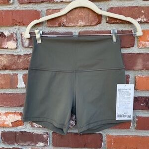 NWT Lululemon Align High Rise Short 4” in Army Green